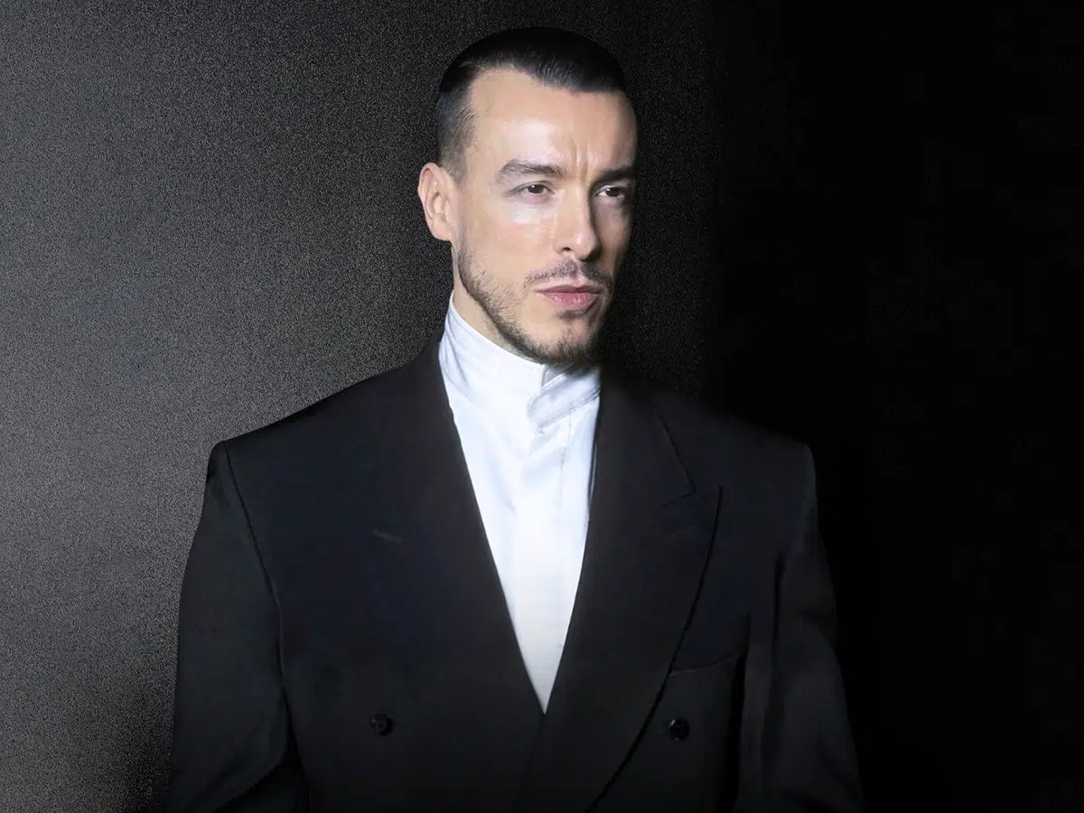 Cem Adrian