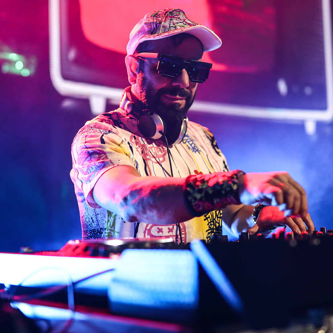 Dj Hakan Küfündür